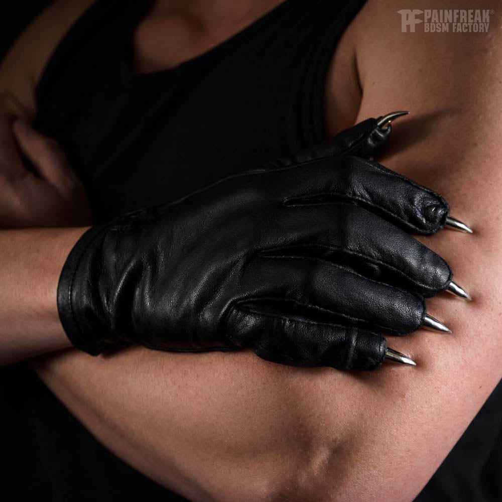 Vampire Gloves